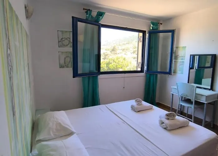 Helios Sea View *